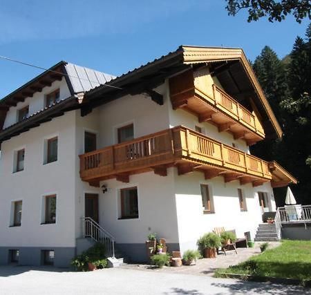 Gaestehaus Hauser Hainzenberg Extérieur photo