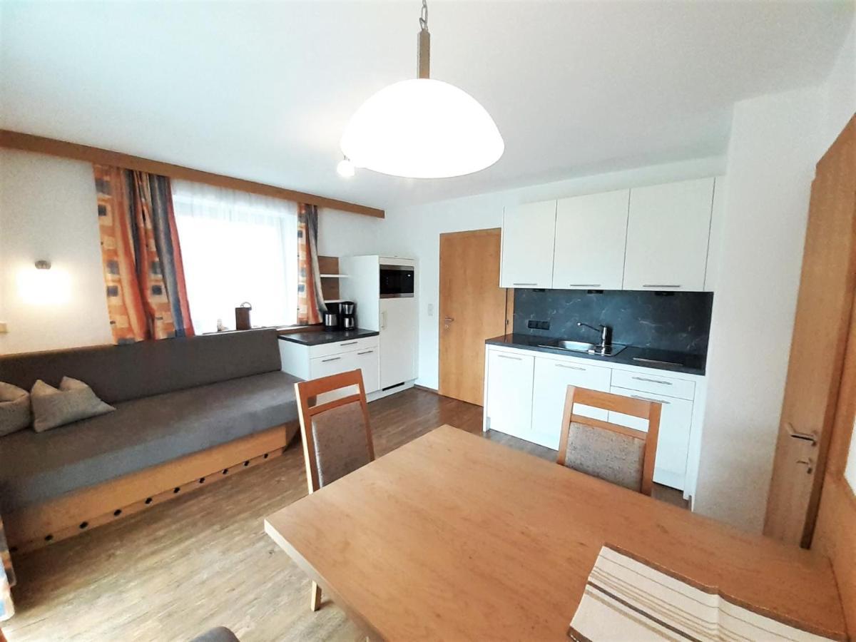 Gaestehaus Hauser Hainzenberg Extérieur photo