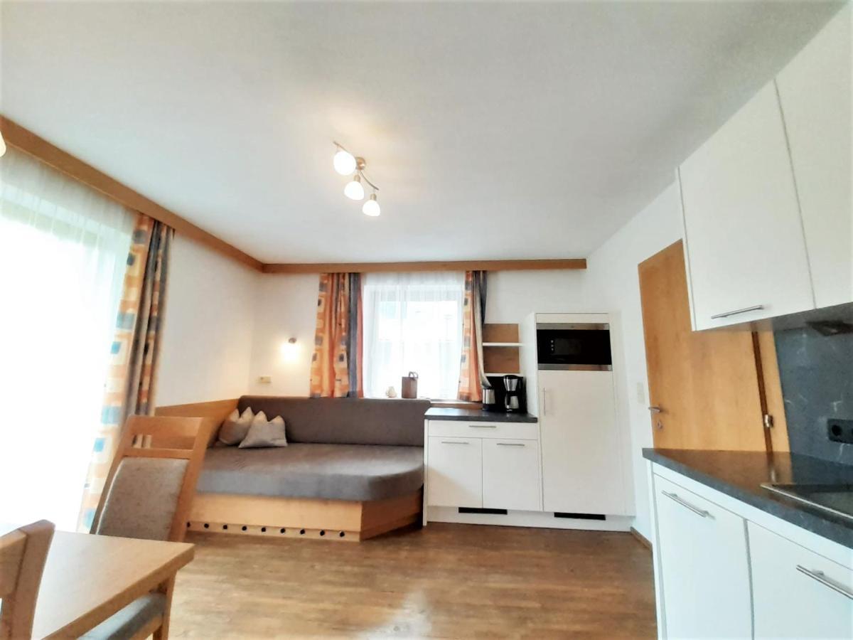 Gaestehaus Hauser Hainzenberg Extérieur photo